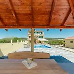 公寓 Crowonder Sun&fun House With Large Swimming Pool, Playroom And Garden 比比涅