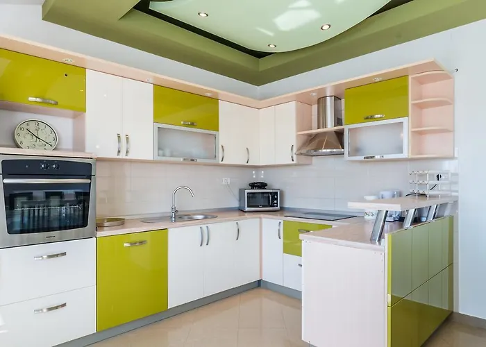 Crowonder Sun&fun House With Large Swimming Pool, Playroom And Garden Apartamento *