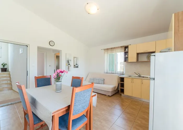 Lejlighed Crowonder Sun&fun House With Large Swimming Pool, Playroom And Garden